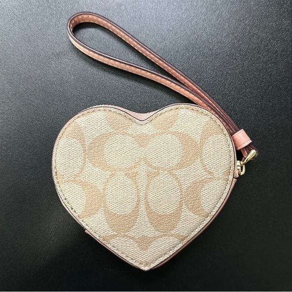 $150 NEW Coach X Observed By Us Heart Coin Case Signature Canvas Cake Mushroom - Picture 5 of 5
